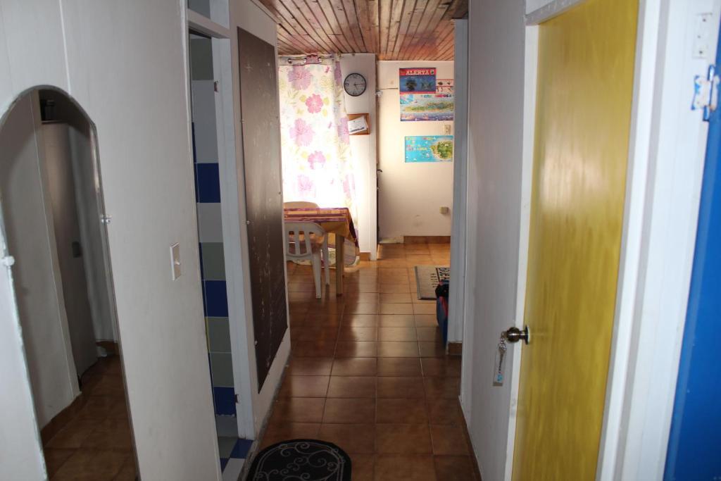 Hostal Blue Almond - *